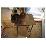 Doerr 3/4 hp motor Works. With stand on wheels