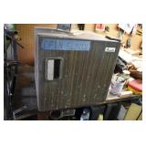 Avanti mini fridge works