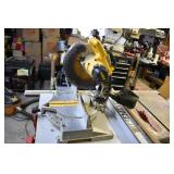 Dewalt 12" compound saw great condition