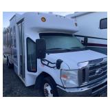 2017 Ford E-450 15 Passenger Bus