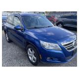 2010 Volkswagen Tiguan SE 4Motion