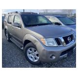 2008 Nissan Pathfinder SE