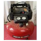 PORTABLE AIR COMPRESSOR