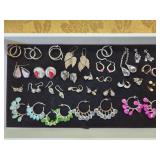 ESTATE STERLING SILVER EARRINGS!! 27X BID.