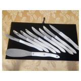 CUTCO STEAK KNIVES!!! 8 X BID