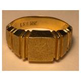 14KT GOLD RING!!