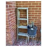 4ft wooden ladder