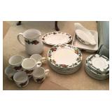 Box of 'Cades Cove' dishes