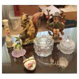 Box with miscellaneous decor & lamp