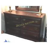 Hungerford antique dresser with 6 drawers