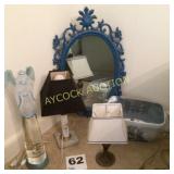 Mirror, 2 lamps, angel lava lamp (?) doesn't work
