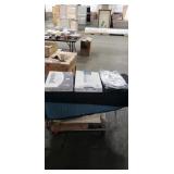 1 Lot (3) Assorted Elongated Front Toilet Seats