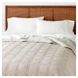 Full/Queen Grid Stitched Quilt Taupe/Green