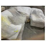 LA Z BOY MODULAR SECTIONAL SOFA SET WITH OTTOMAN