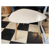 WHITE SIDE TABLE