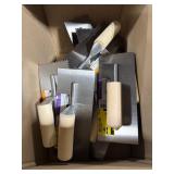 1 LOT OF ASSORTED TROWELS