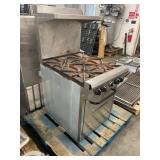 SOUTHBEND COMMERCIAL 4-BURNER RANGE