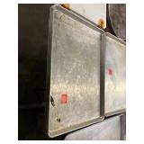1 LOT (4) FULL SIZE BAKING SHEET PANS