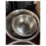 1 LOT (2) ASST SIZE S.S COMMERCIAL MIXING BOWLS