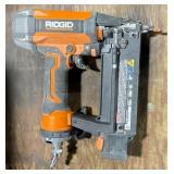 RIDGID BRAD NAILER R213BNF3