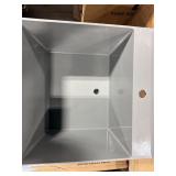 PLASTIC SINK WITH ATTACHMENT