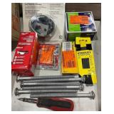 1 LOT OF MIXED ITEMS (WONDER BAR,HIGH IMPACT LENSE