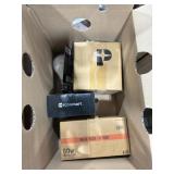 1 LOT OF ASSORTED LIGHTING GOODS