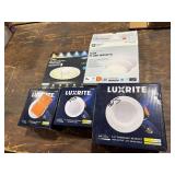 1 LOT ASSORTED LIGHTING