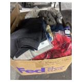 1 LOT BOX ASST WEMONS CLOTHES 2XL-4XL