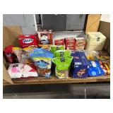 1 LOT ASSORTED PANTRY ITEMS