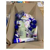 1 LOT ASSORTED OUTDOOR AND BATHROOM CARE ITEMS