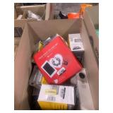 1 LOT (1) MEDELA PERSONAL FIT FLEX CONNECTORS.(1)