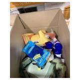 1 LOT ASSORTED OUTDOOR AND BATHROOM CARE ITEMS