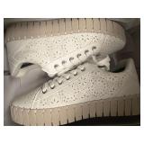 EASY STREET RETTA WOMEN