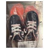 1 LOT OF (2) ASSORTED SHOES