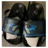 BEVERLY HILLS POLO CLUB BOYS INFANT SIZE 8 SLIDES