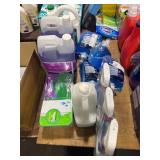 1 LOT ASSORTED CLEANING SUPPLIES