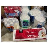1 LOT OF 4- PAPER PLATES./1-PARTY CUPS./1-BATH CUP
