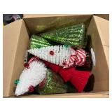 1 LOT OF ASSORTED CHRISTMAS ITEMS