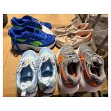 1 LOT (4) ASSORTED KIDS SHOES