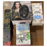 1 LOT OF 1-HAIR DRYER DIFFUSER/1-MINI TRIPOD W/ LI
