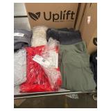 1 LOT (9) ASST SZ CLOTHING