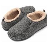 BUFFET FUZZY SLIPPERS SIZE 11-12