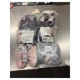 1 LOT (6) ASST CHILDERNS SHOES ASST SIZES