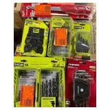 1 LOT OF MIXED TOOLS (HEX KEY SET,OSCILLATING BLAD
