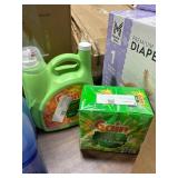 1 LOT (1) GAIN 1.12L LAUNDRY SOAP (1) GAIN DRYER S