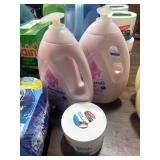 1 LOT (2) JOHNSON BABY LOTION (1) COCO BUTTER LOTI