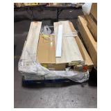 1 PALLET MIXED HARDWOOD FLOORING