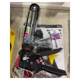 1 LOT (1) APOLLO PEX ONE HAND PEX PINCH CLAMP TOOL