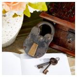 BRONZE METAL LOCK AND KEY